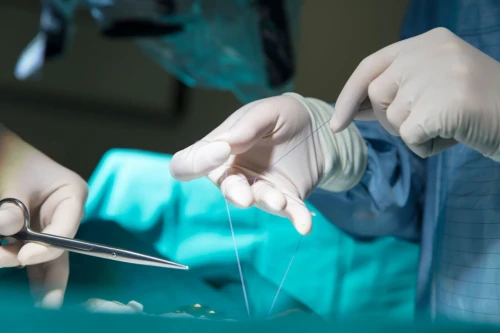Hoe het verbannen van latex uit de operatiekamer de patiëntenzorg, productiviteit en duurzaamheid kan verbeteren